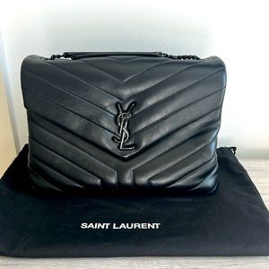 Saint Laurent Loulou Shoulder Bag Medium - black - Great Condition